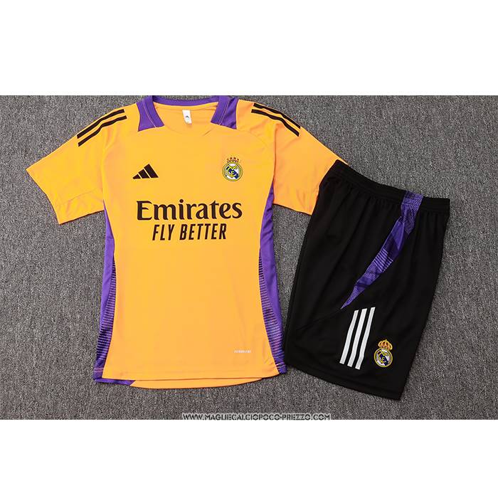 Tuta da Track
 Real Madrid 2024 Manica Corta
 Giallo
 - Pantaloncini
 -25